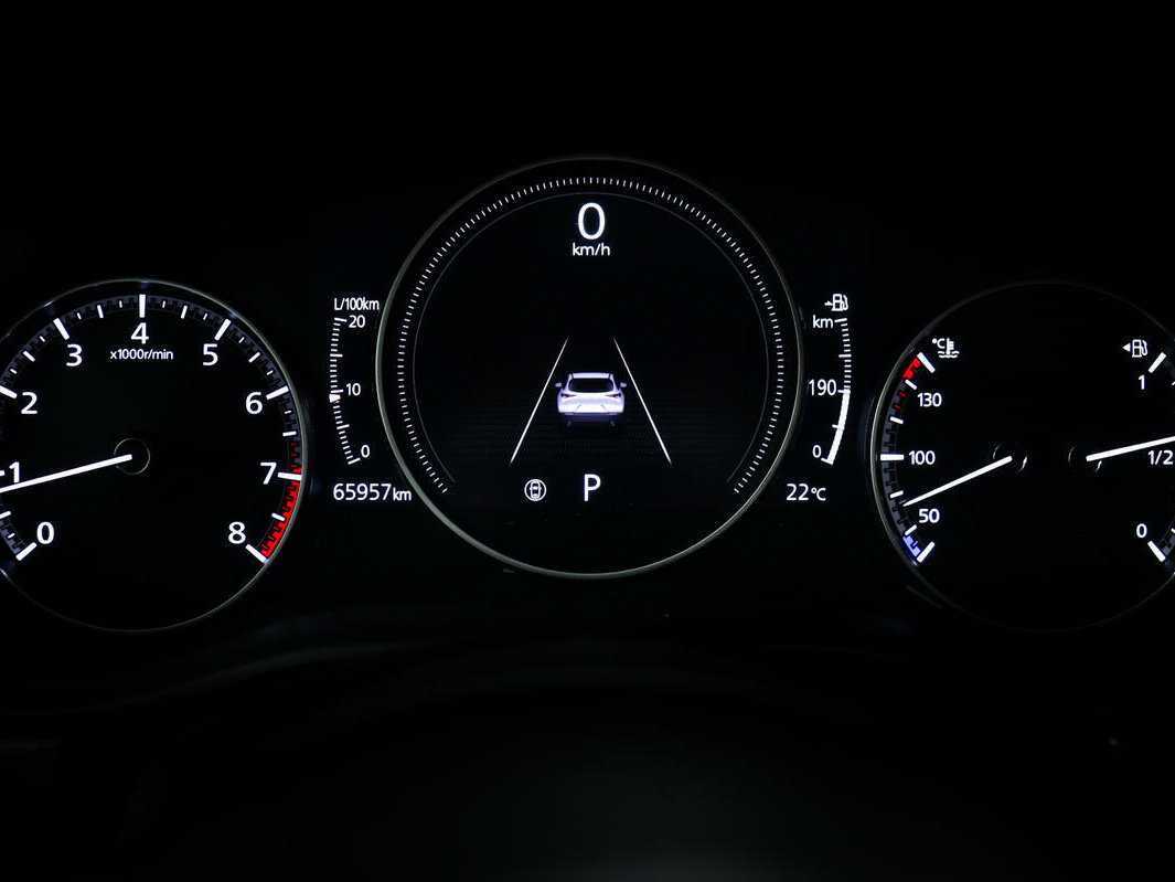 Mazda CX-30 с пробегом — 2021 год. Фото: #9