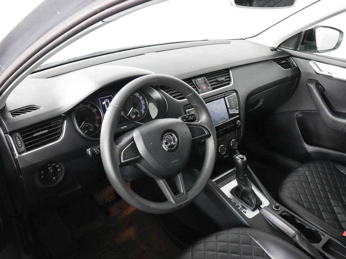 Skoda Octavia с пробегом — 2018 год. Фото: #4
