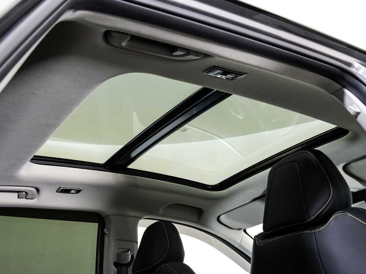 Geely Coolray с пробегом — 2023 год. Фото: #16