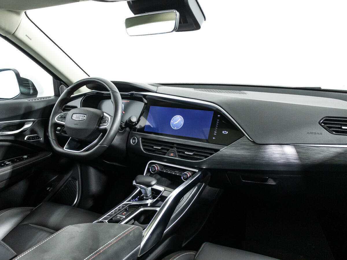 Geely Tugella с пробегом — 2022 год. Фото: #8