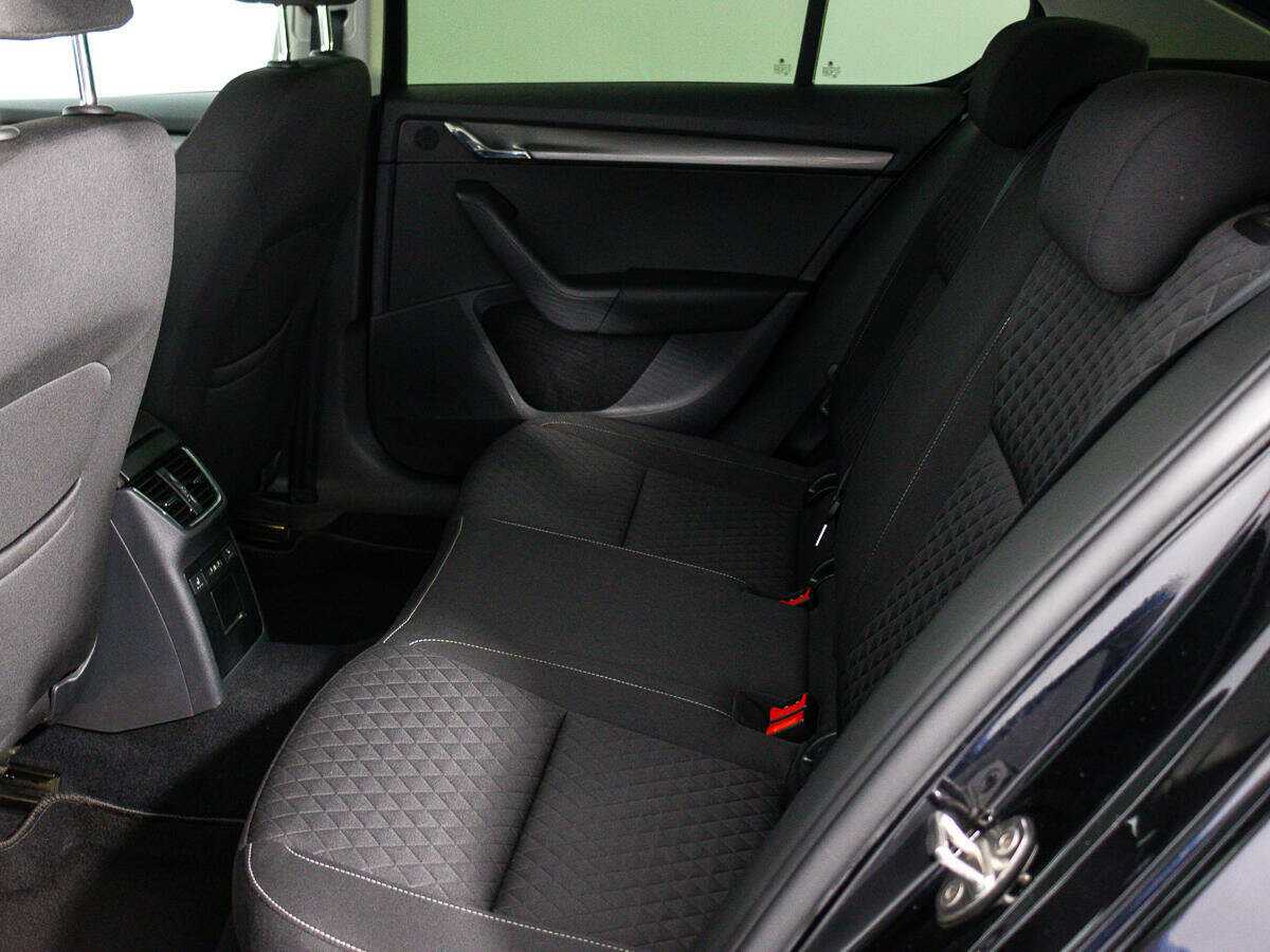 Skoda Octavia с пробегом — 2018 год. Фото: #11
