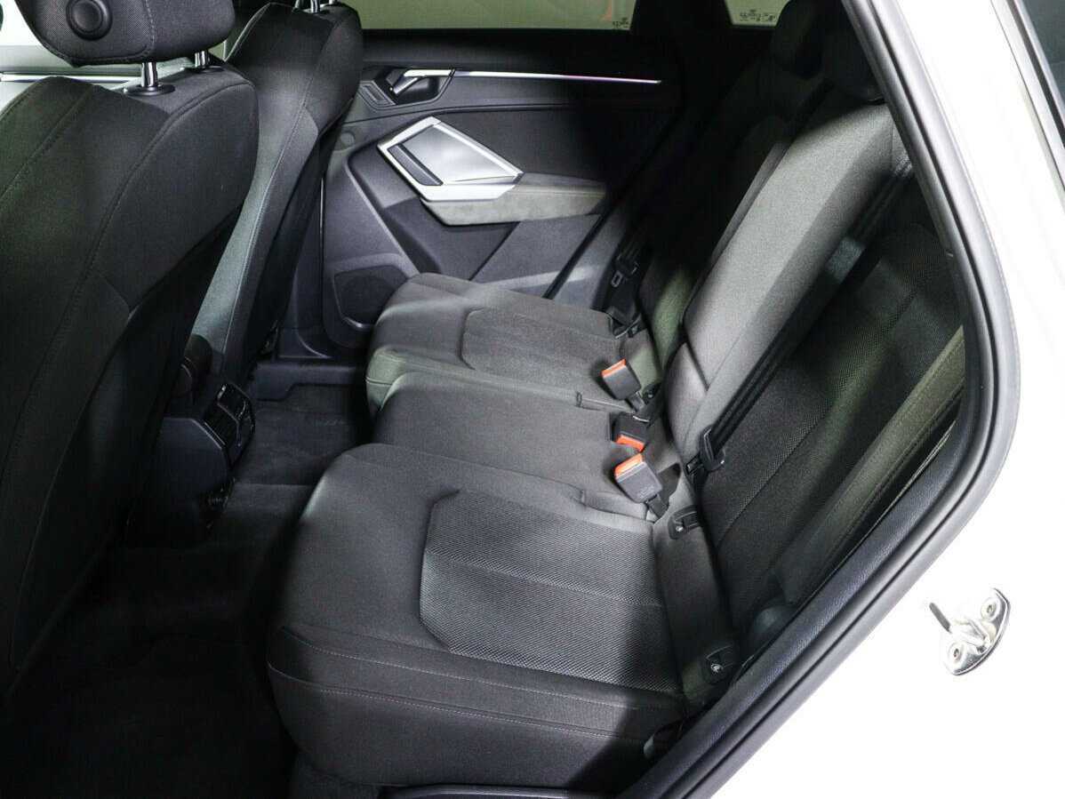 Audi Q3 с пробегом — 2019 год. Фото: #7