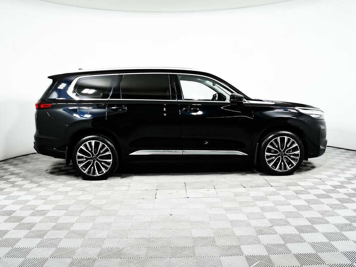 EXEED VX с пробегом — 2023 год. Фото: #3