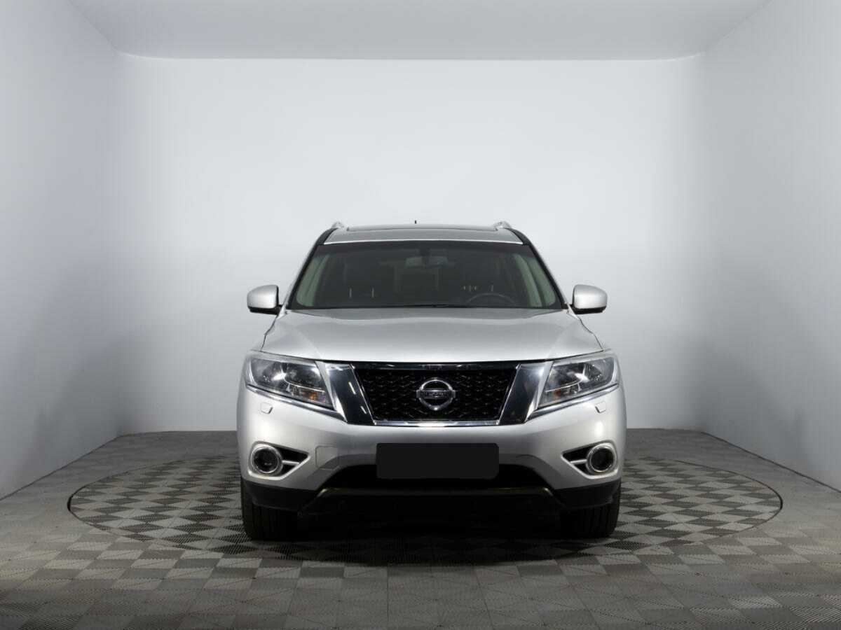 Nissan Pathfinder с пробегом — 2015 год. Фото: #1