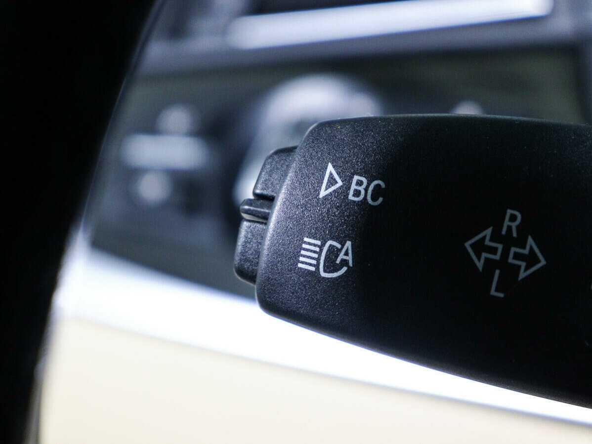 BMW 5 серии с пробегом — 2016 год. Фото: #18