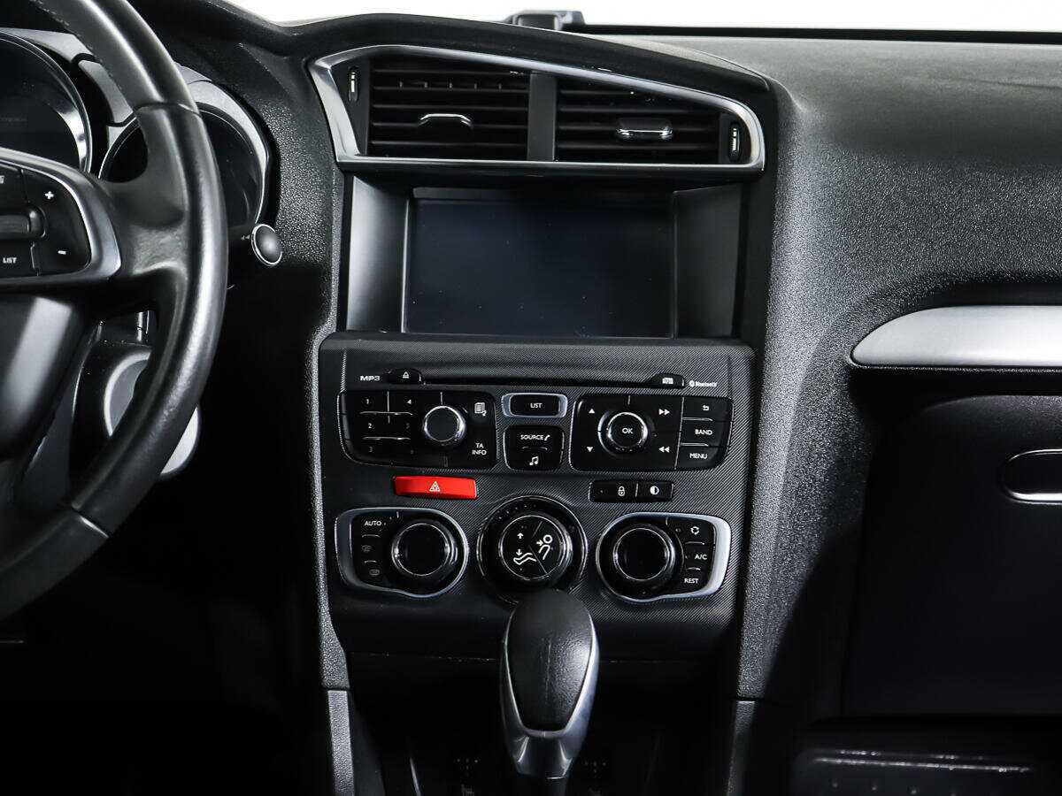 Citroen C4 с пробегом — 2014 год. Фото: #11