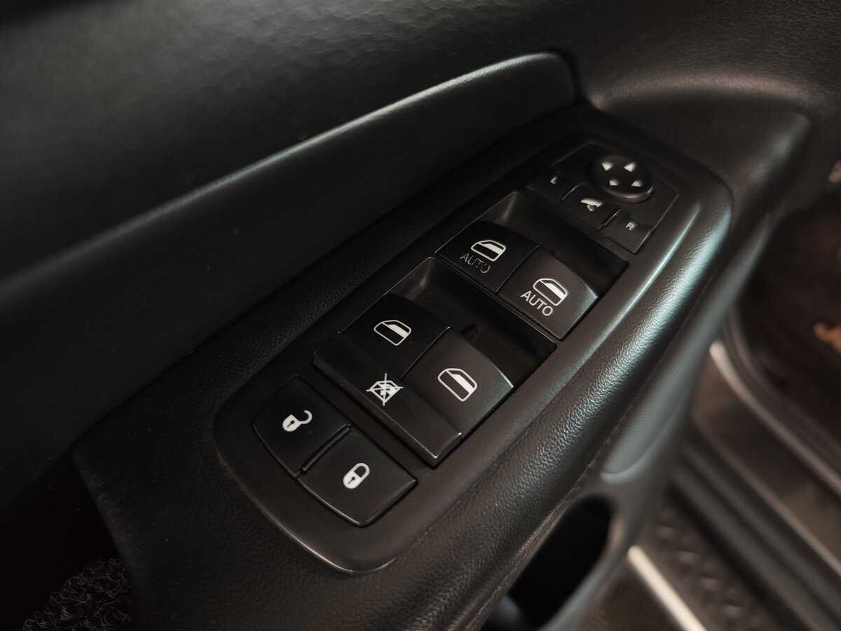 Jeep Grand Cherokee с пробегом — 2013 год. Фото: #19