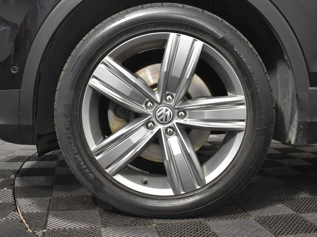 Volkswagen Tiguan с пробегом — 2017 год. Фото: #11