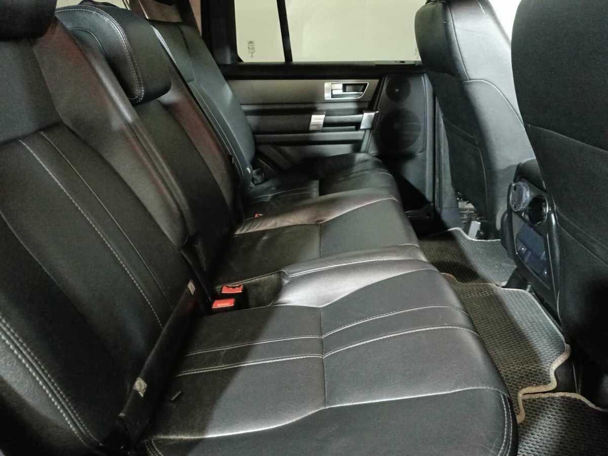 Land Rover Discovery с пробегом — 2013 год. Фото: #10