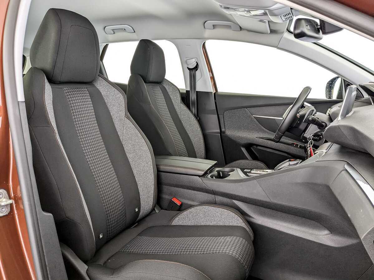 Peugeot 3008 с пробегом — 2017 год. Фото: #18