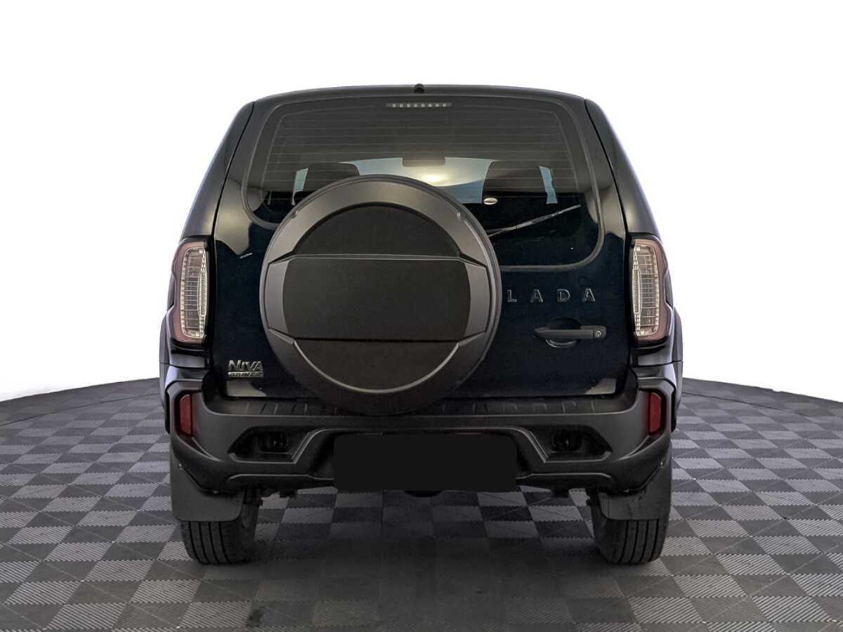 Lada (ВАЗ) Niva с пробегом — 2023 год. Фото: #5
