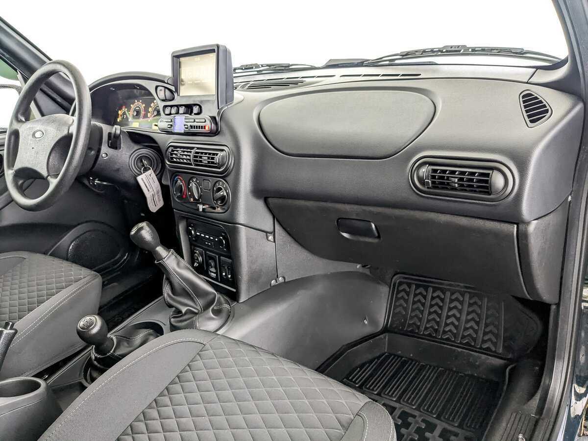 Lada (ВАЗ) Niva с пробегом — 2023 год. Фото: #8