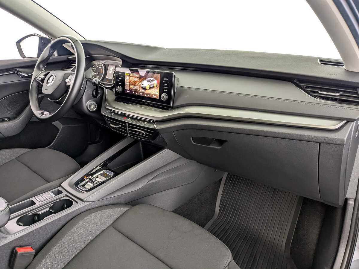 Skoda Octavia с пробегом — 2021 год. Фото: #8