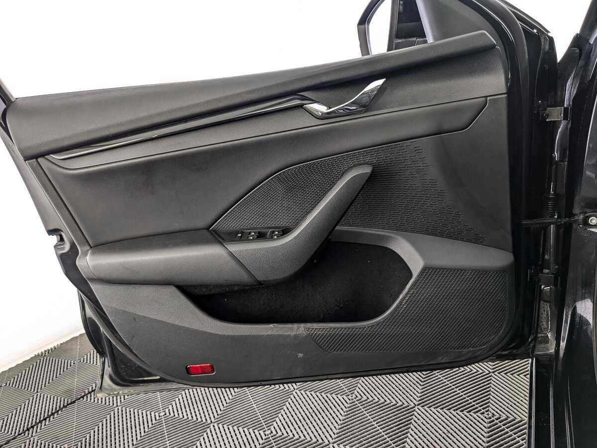 Skoda Octavia с пробегом — 2021 год. Фото: #14