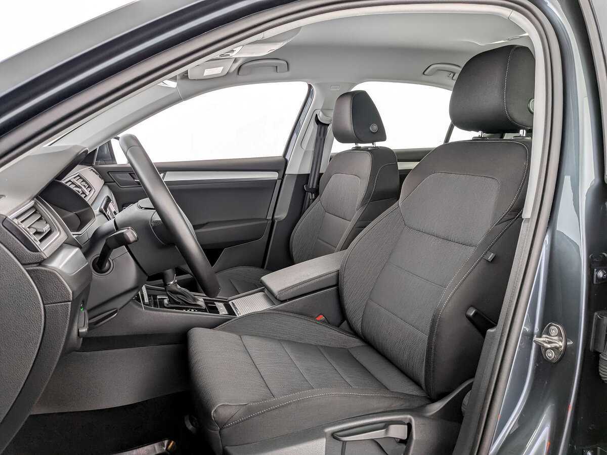 Skoda Superb с пробегом — 2019 год. Фото: #15