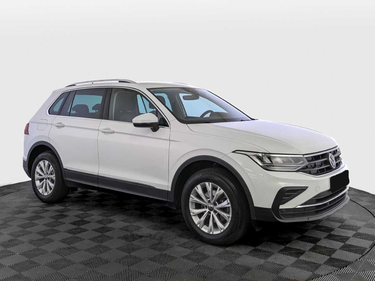 Volkswagen Tiguan с пробегом — 2021 год. Фото: #2