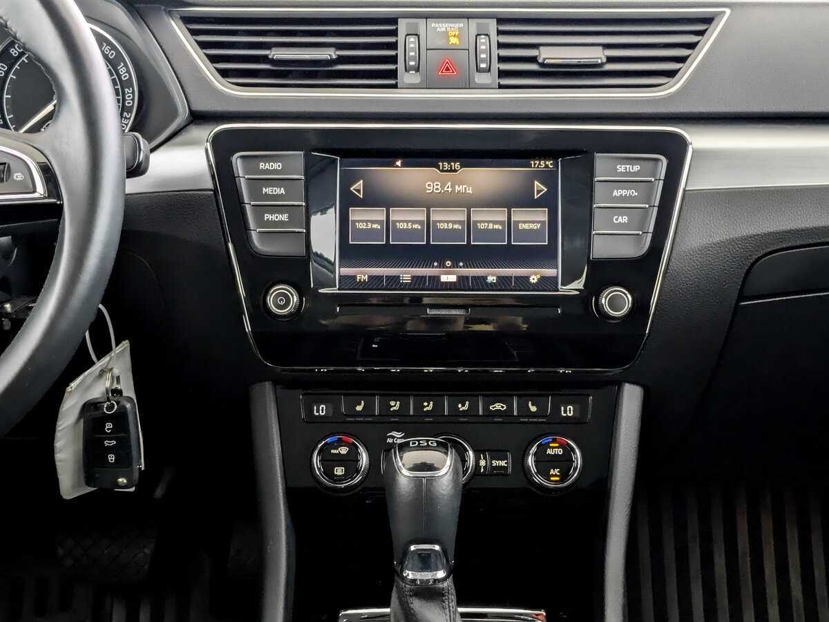 Skoda Superb с пробегом — 2019 год. Фото: #12