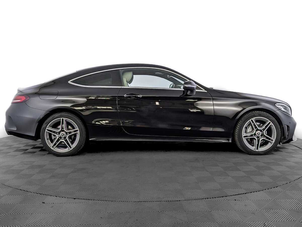 Mercedes-Benz C-Класс с пробегом — 2018 год. Фото: #3