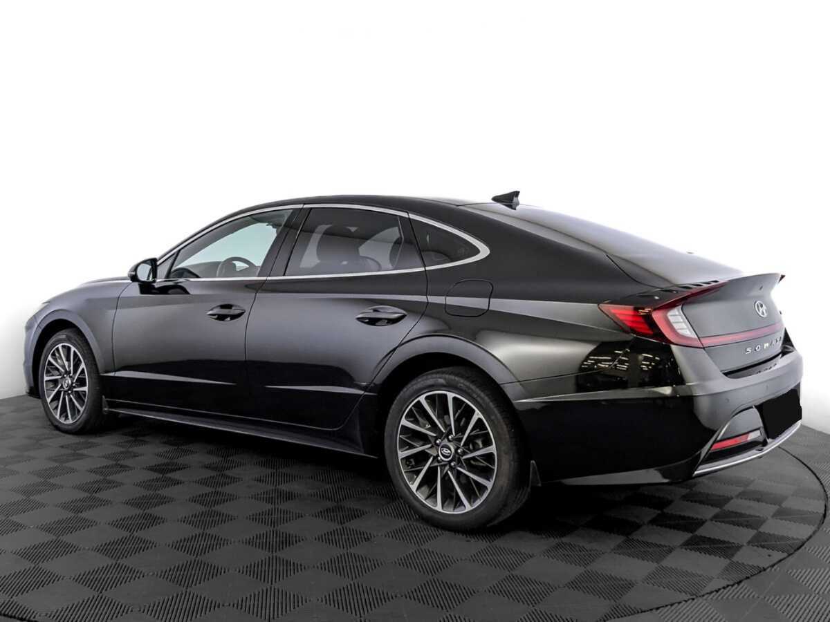 Hyundai Sonata с пробегом — 2022 год. Фото: #6
