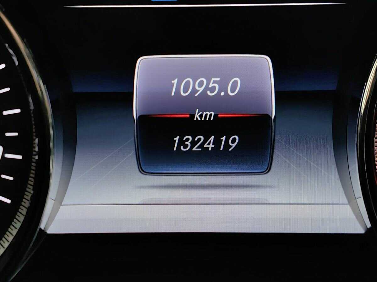 Mercedes-Benz E-Класс с пробегом — 2016 год. Фото: #15