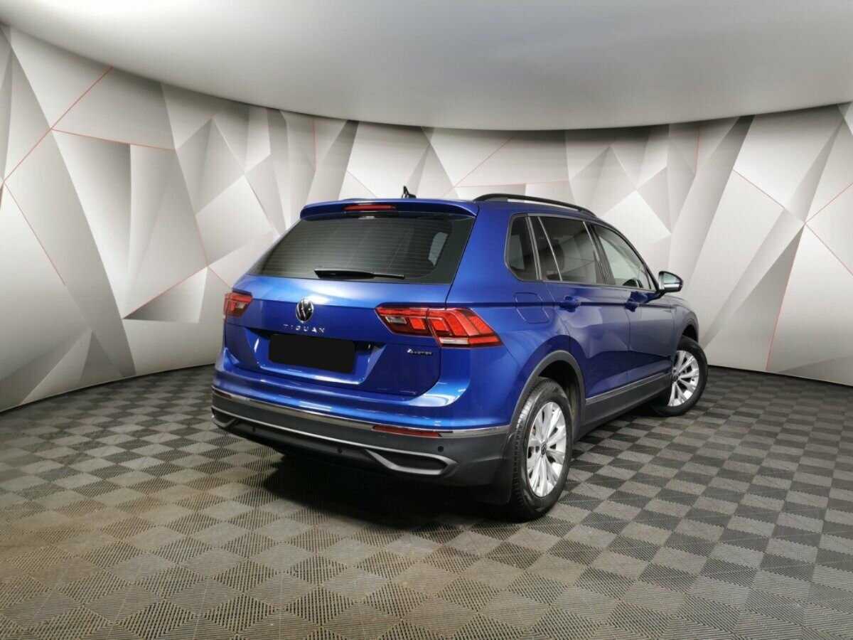 Volkswagen Tiguan с пробегом — 2021 год. Фото: #1
