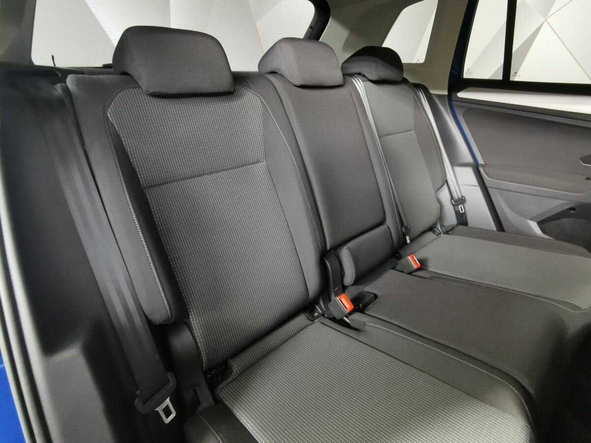 Volkswagen Tiguan с пробегом — 2021 год. Фото: #12