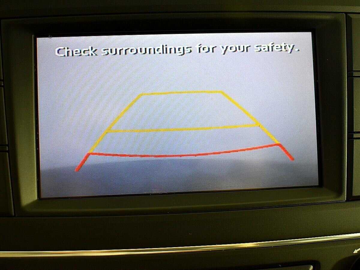 Hyundai Santa Fe с пробегом — 2016 год. Фото: #13