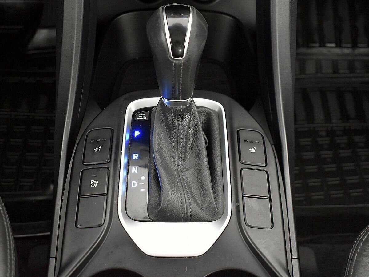 Hyundai Santa Fe с пробегом — 2016 год. Фото: #14