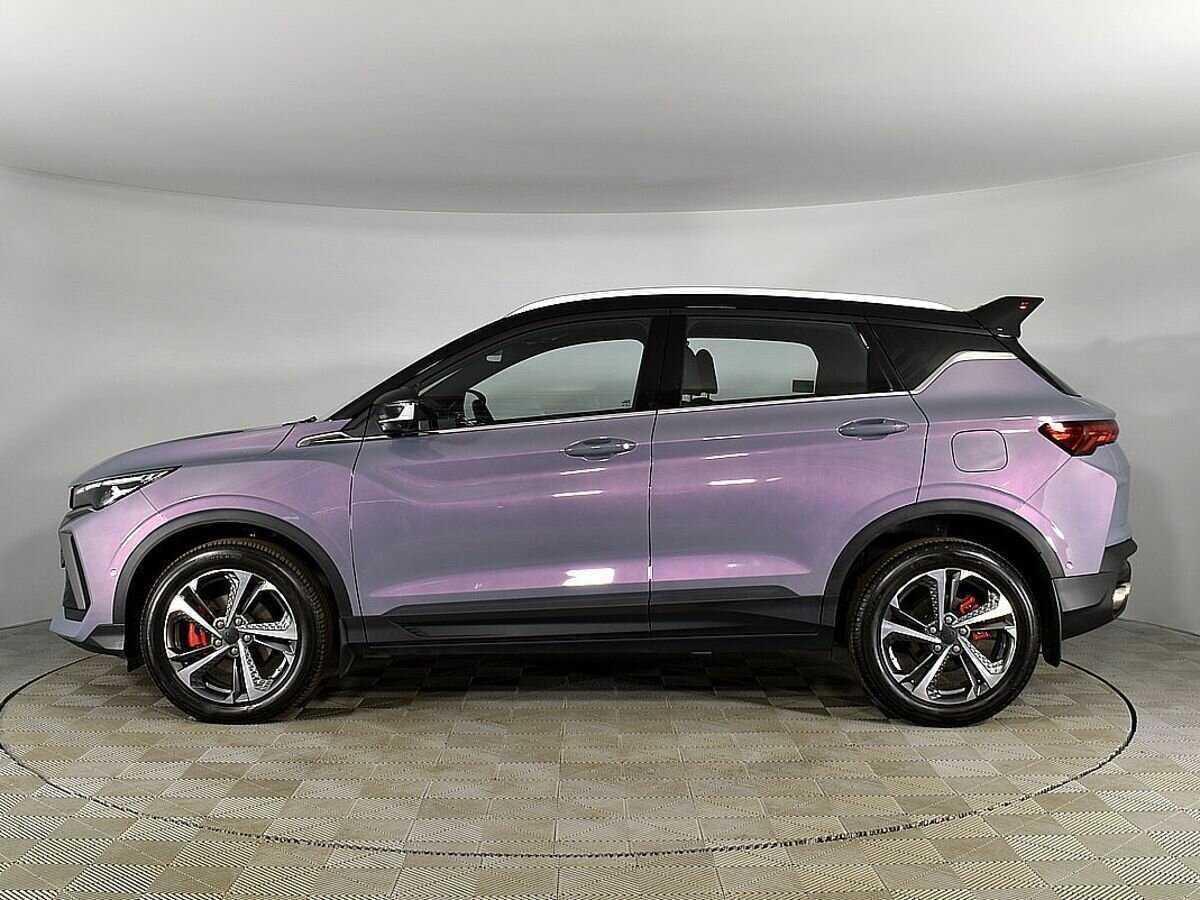 Geely Coolray с пробегом — 2023 год. Фото: #5