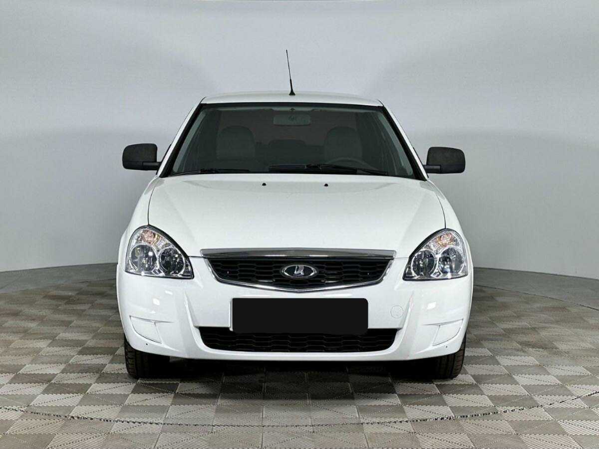 Lada (ВАЗ) Priora с пробегом — 2017 год. Фото: #2