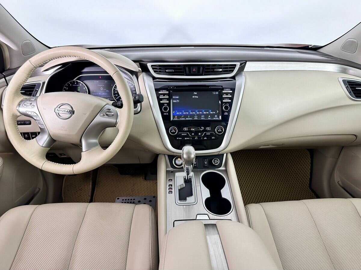 Nissan Murano с пробегом — 2016 год. Фото: #9