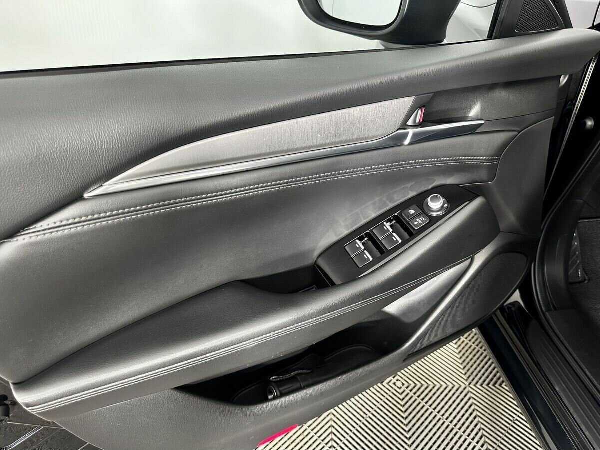 Mazda 6 с пробегом — 2021 год. Фото: #13