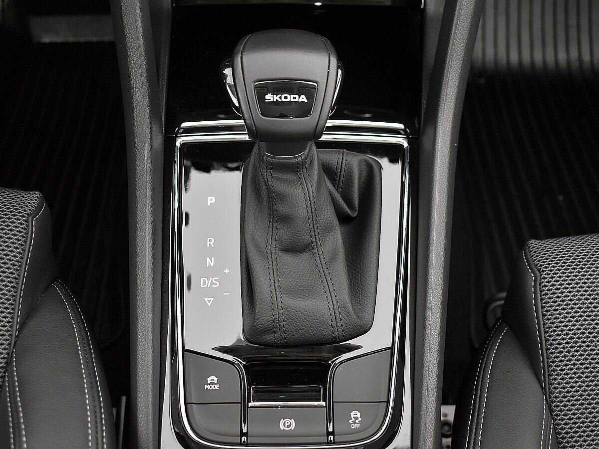 Skoda Karoq с пробегом — 2022 год. Фото: #13