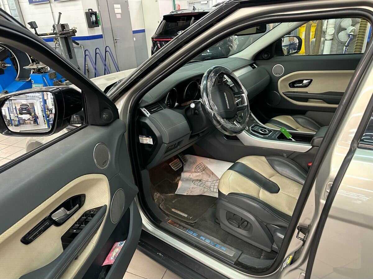 Land Rover Range Rover Evoque с пробегом — 2012 год. Фото: #7