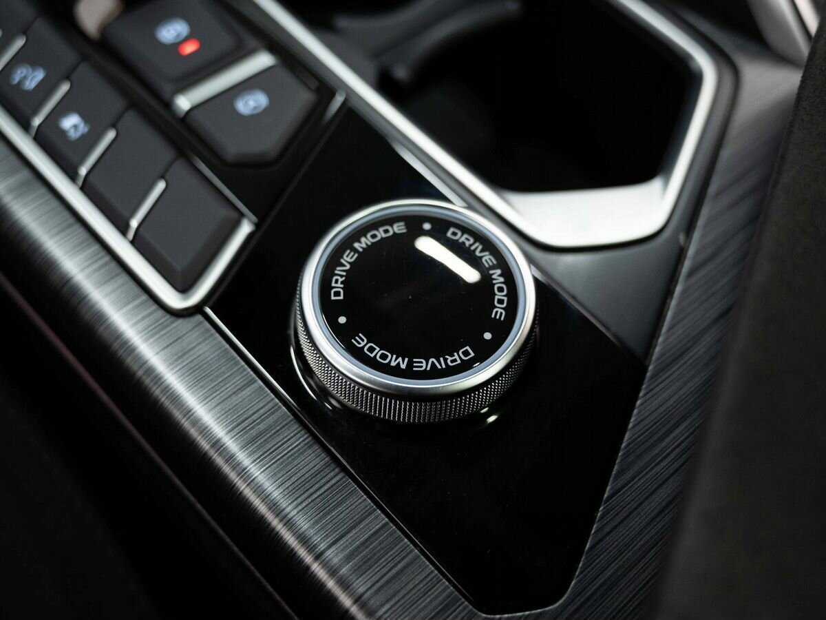 Geely Tugella с пробегом — 2022 год. Фото: #27