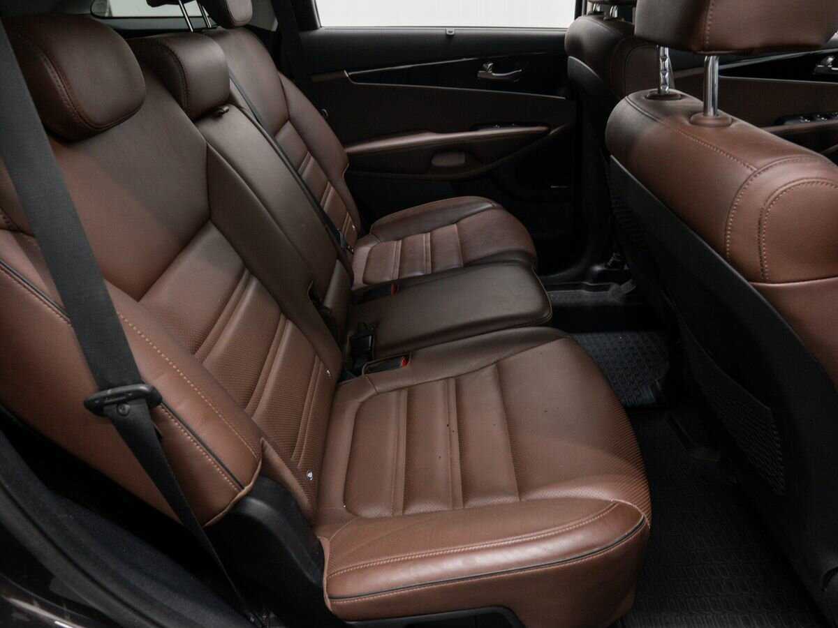 Kia Sorento с пробегом — 2018 год. Фото: #8