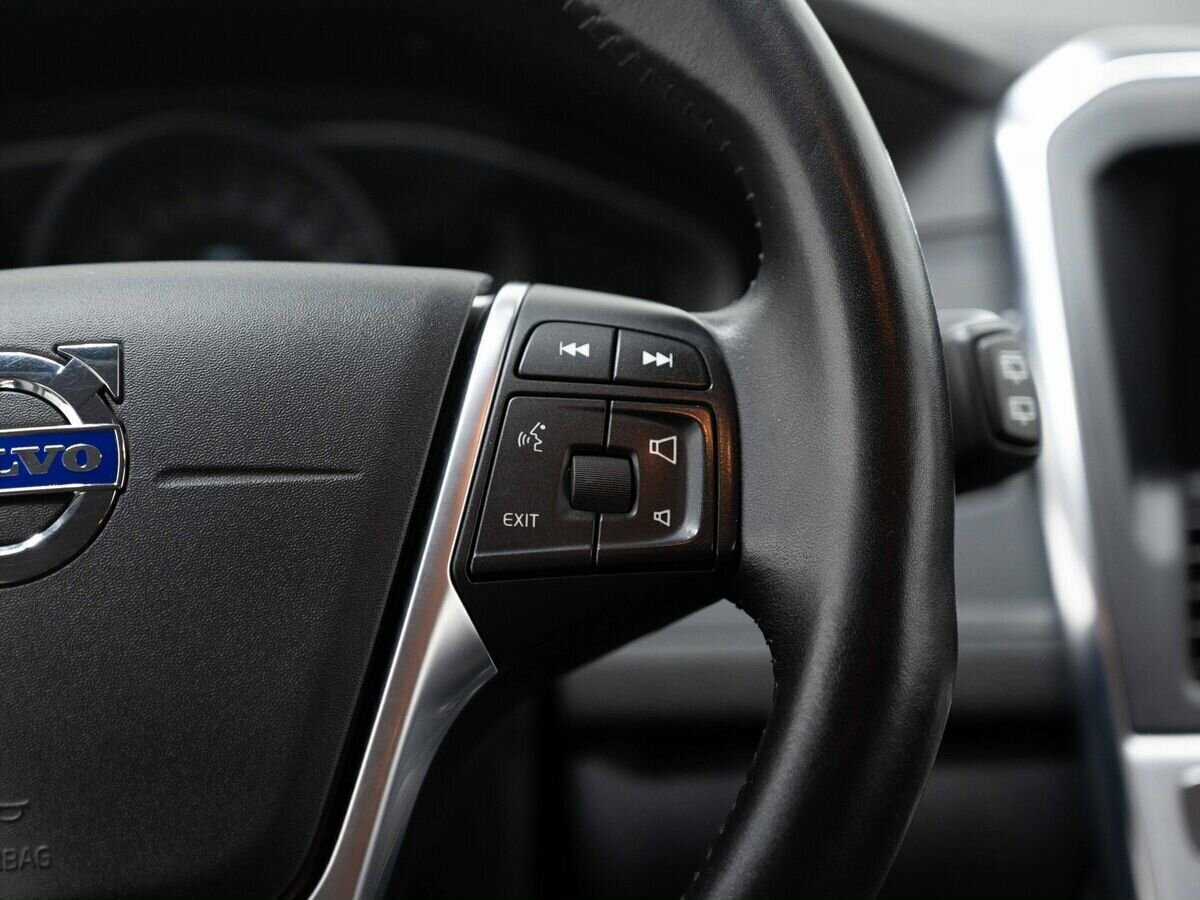 Volvo XC60 с пробегом — 2017 год. Фото: #15