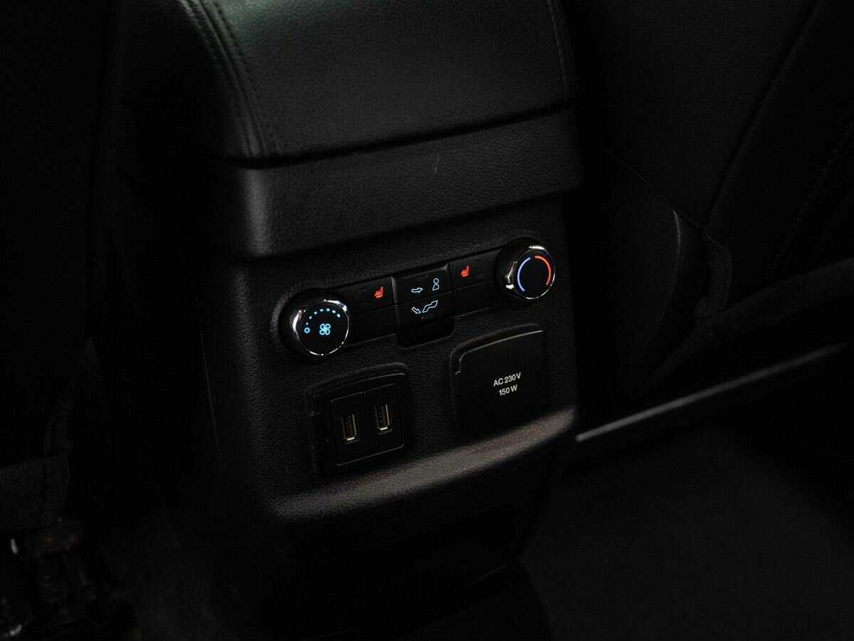 Ford Explorer с пробегом — 2018 год. Фото: #9