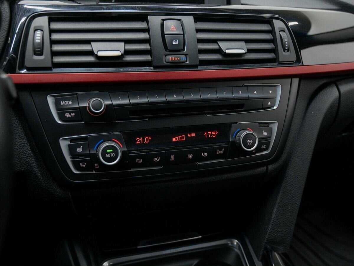 BMW 3 серии с пробегом — 2013 год. Фото: #19