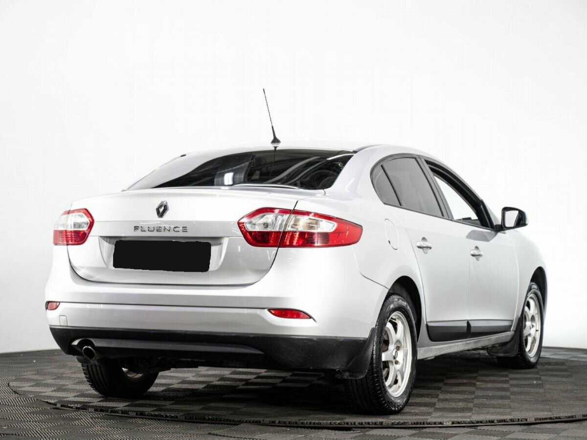 Renault Fluence с пробегом — 2013 год. Фото: #3