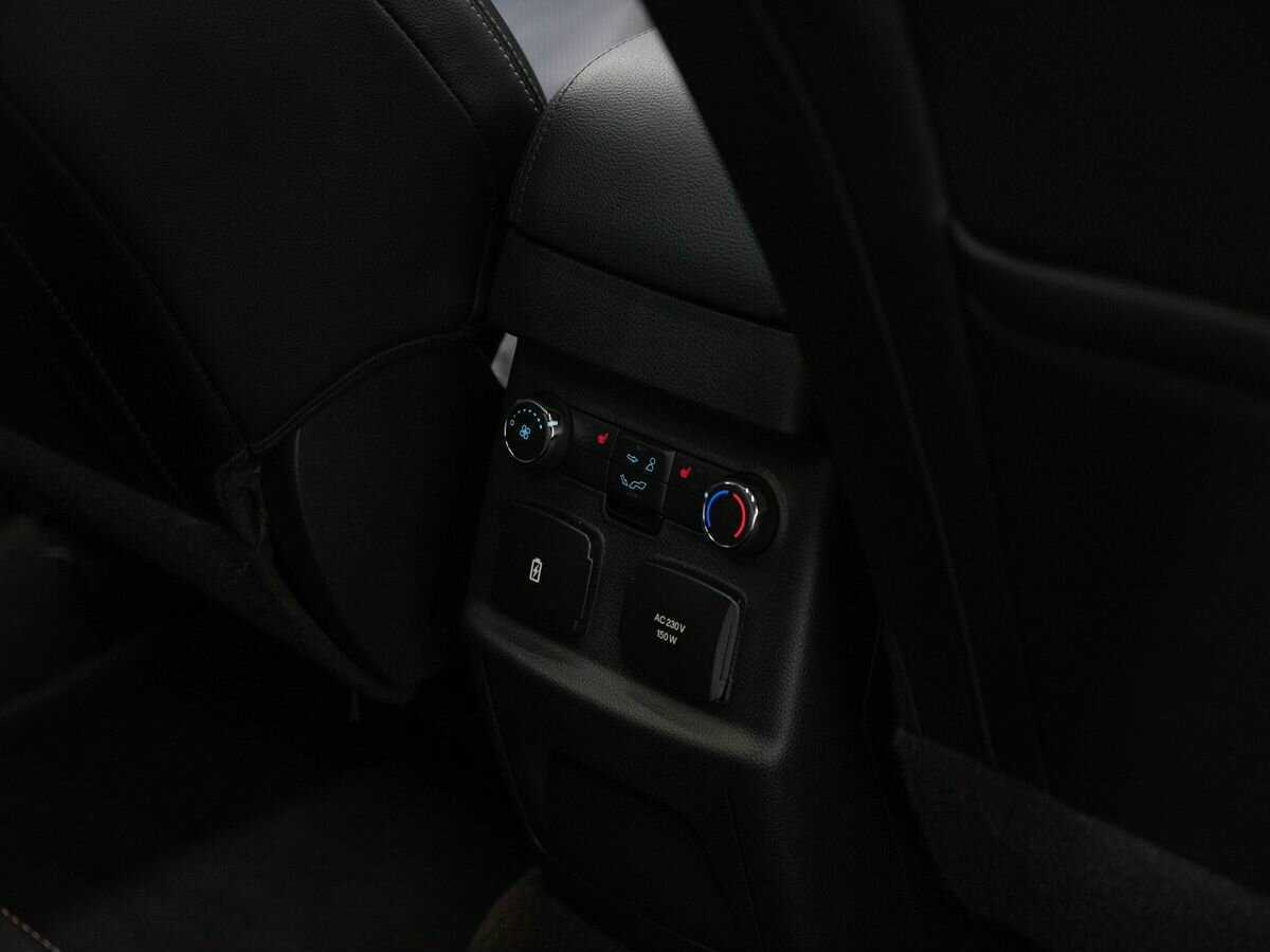 Ford Explorer с пробегом — 2017 год. Фото: #9