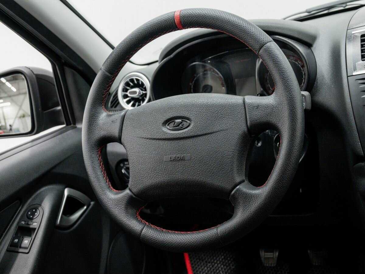 Lada (ВАЗ) Granta с пробегом — 2024 год. Фото: #9