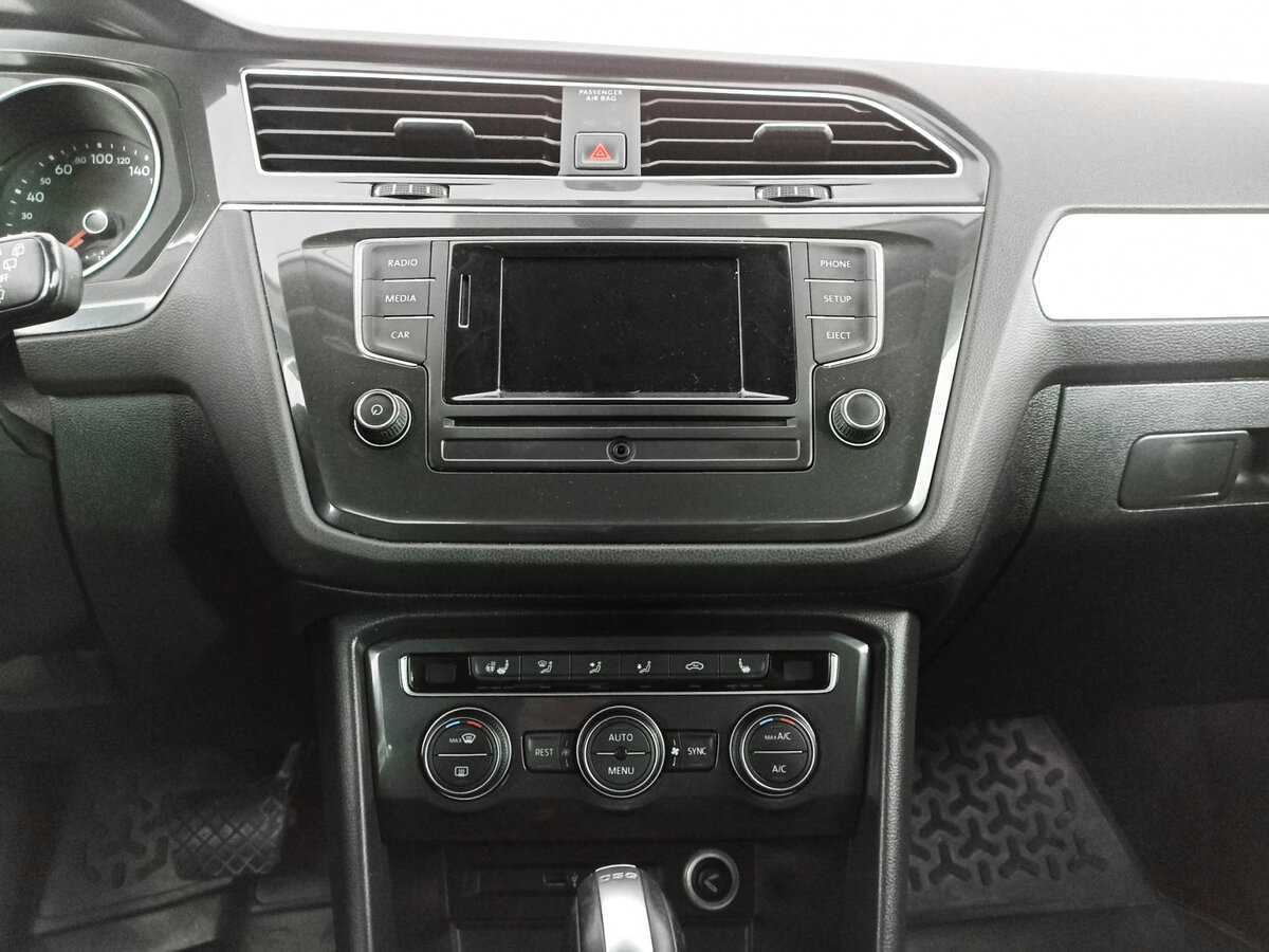 Volkswagen Tiguan с пробегом — 2017 год. Фото: #12