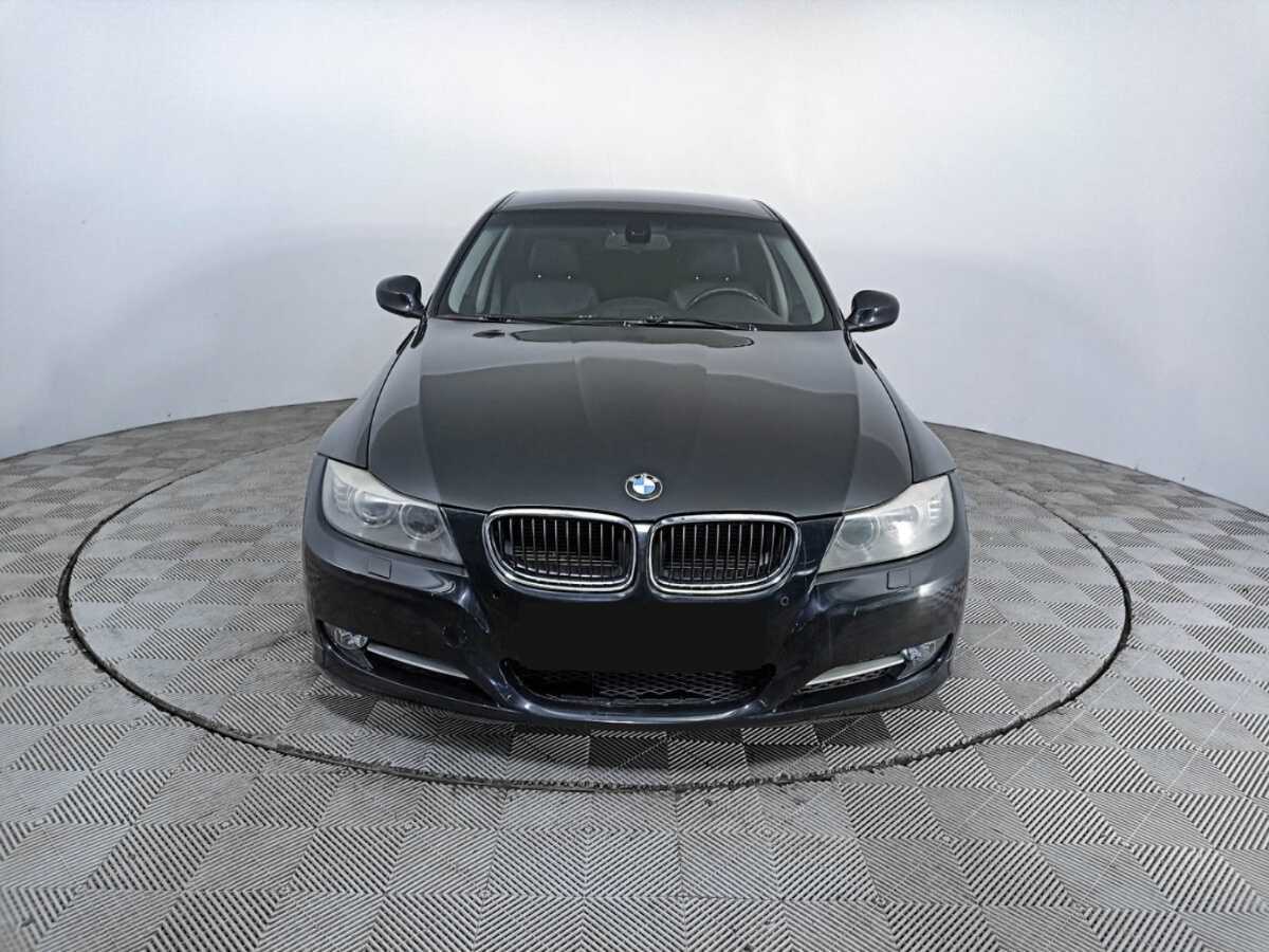 BMW 3 серии с пробегом — 2012 год. Фото: #1