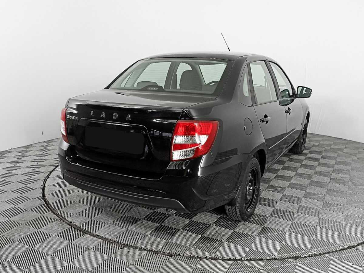 Lada (ВАЗ) Granta с пробегом — 2024 год. Фото: #4