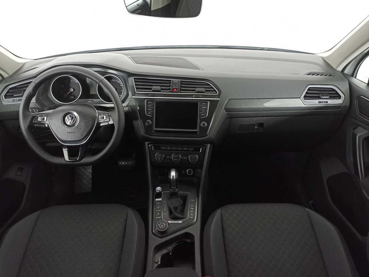 Volkswagen Tiguan с пробегом — 2017 год. Фото: #11