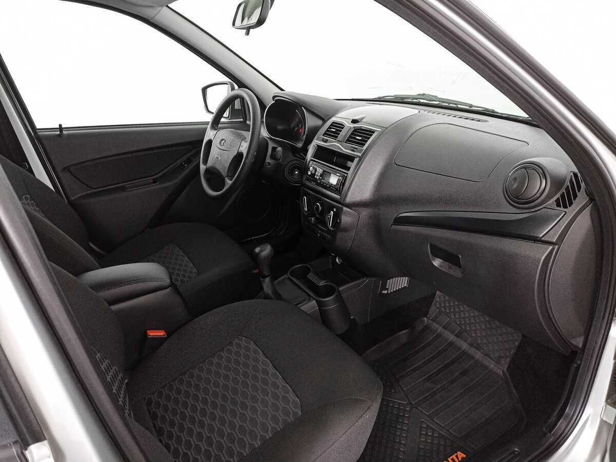 Lada (ВАЗ) Granta с пробегом — 2023 год. Фото: #8