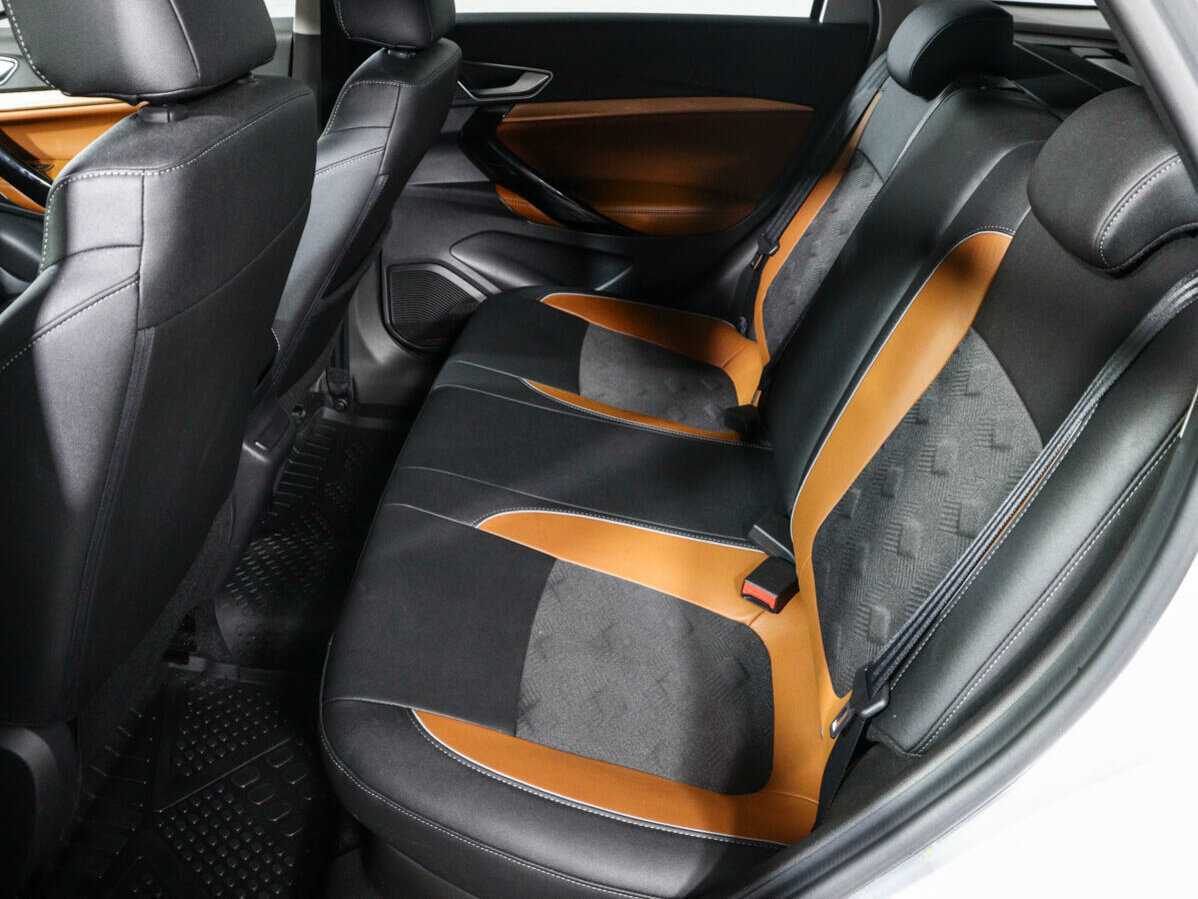 Lada (ВАЗ) Vesta с пробегом — 2023 год. Фото: #7