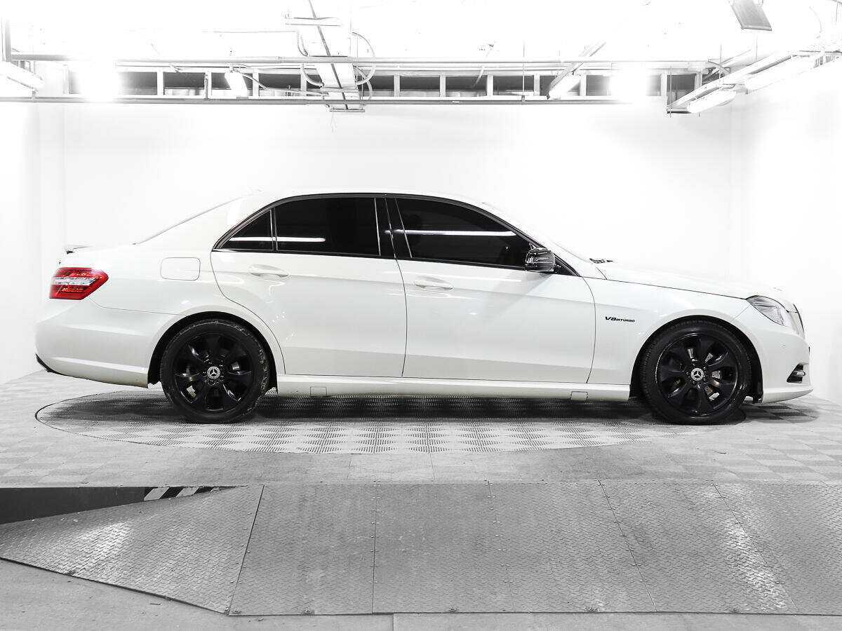 Mercedes-Benz E-Класс с пробегом — 2012 год. Фото: #3