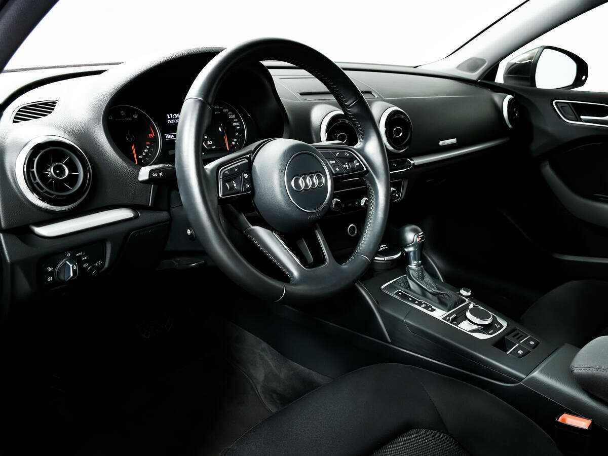 Audi A3 с пробегом — 2016 год. Фото: #12